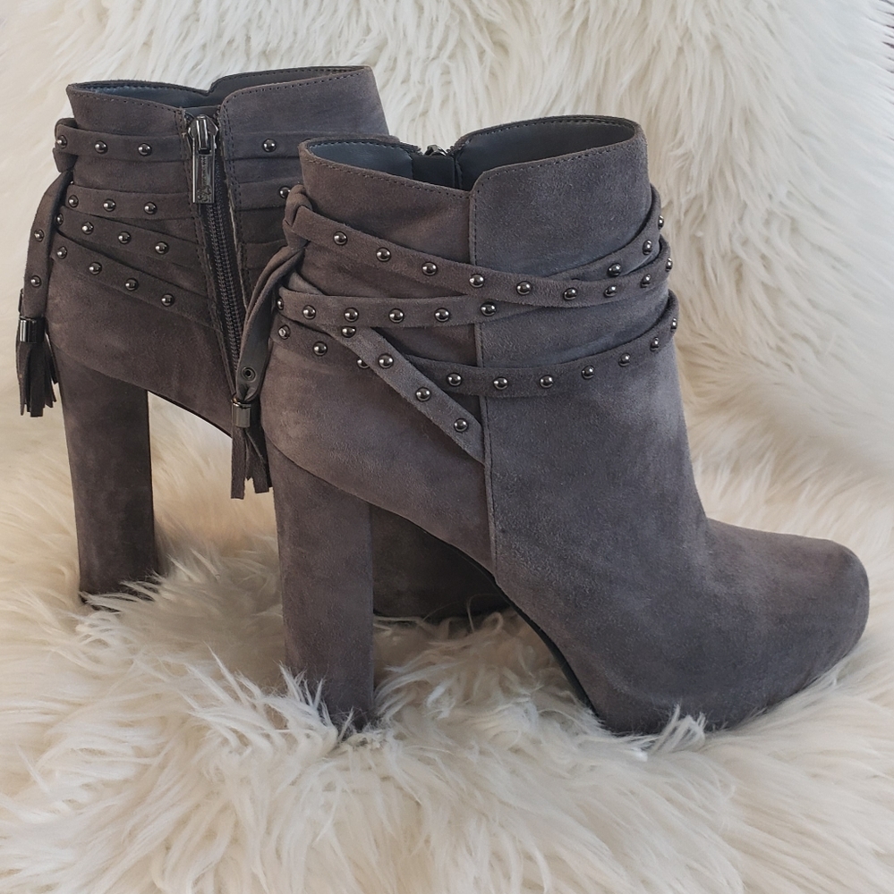 Jessica Simpson Marguerit
Studded Bootie